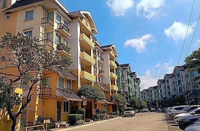 Flora Vista Manila